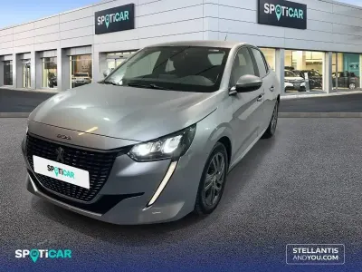 Usado Peugeot 208 Active 75 CV (55 kW) 2023 Gris Utilitario