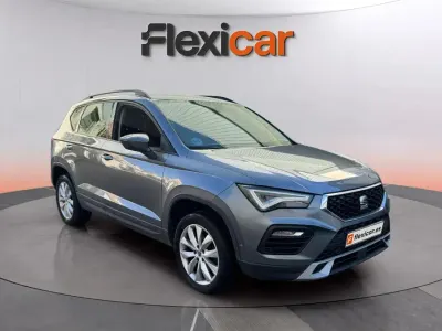 Usado Seat Ateca Style 150 CV (110 kW) 2023 Gris SUV