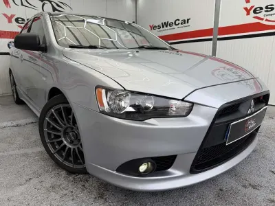 Usado Mitsubishi Lancer Sportback Motion 140 CV (102 kW) 2010 Gris Berlina