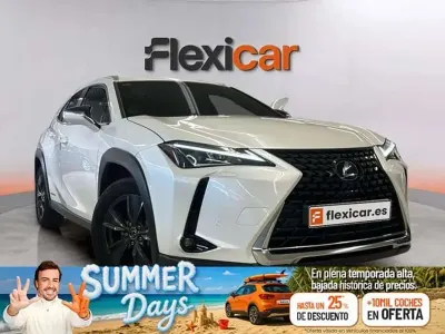 Usado Lexus UX 250h Business Edition 184 CV (135 kW) 2021 Blanco SUV