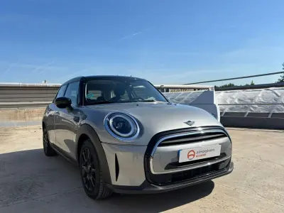 Usado Mini Cooper 136 CV (100 kW) 2024 Gris Utilitario