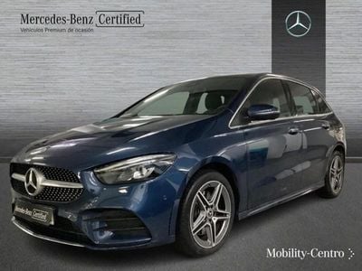 Usado Mercedes B250 AMG line 160 CV (117 kW) 2021 Denim blue  metallic paint Monovolumen