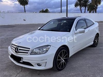 Blanco Usado 2009 Mercedes 200 Berlina | 7800 € (Buen precio)