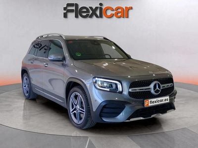 Mercedes GLB220