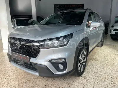 Usado Suzuki SX4 S-Cross 129 CV (94 kW) 2023 Gris / plata SUV