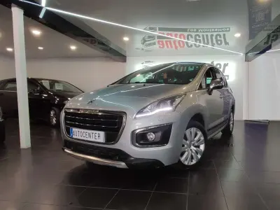 Usado Peugeot 3008 Allure 115 CV (84 kW) 2014 Gris Familiar