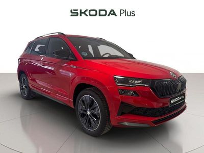 Usado Skoda Karoq SportLine 190 CV (139 kW) 2023 Rojo SUV