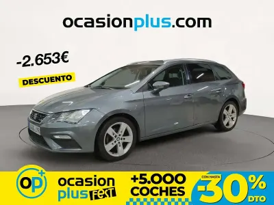 Usado Seat Leon FR 150 CV (110 kW) 2017 Gris Familiar