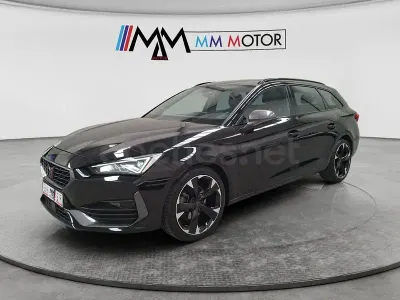 Usado Cupra Leon 150 CV (110 kW) 2023 Negro Familiar