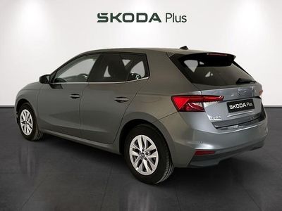 Usado Skoda Fabia Selection 95 CV (69 kW) 2025 Gris Utilitario