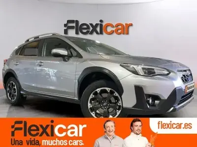 Usado Subaru XV Sport 114 CV (83 kW) 2023 Gris SUV