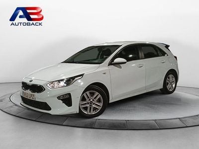 Usado Kia Ceed 120 CV (88 kW) 2021 Blanco Utilitario