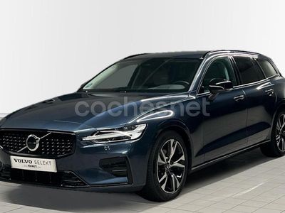 Azul Usado 2025 Volvo V60 Plus Familiar | 41.300 € (Precio justo)