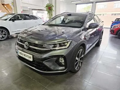 Usado VW Taigo R-line 150 CV (110 kW) 2022 Gris SUV