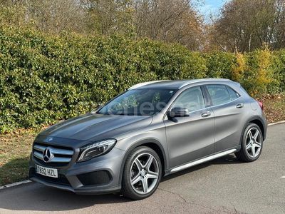 Mercedes GLA220