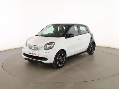 Usado Smart ForFour Basis 71 CV (52 kW) 2015 Blanco Utilitario