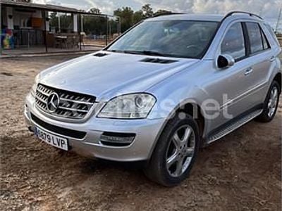 Usado Mercedes ML280 190 CV (139 kW) 2007 Gris / plata SUV