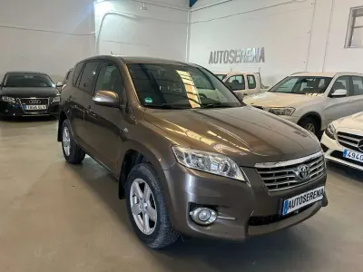 Usado Toyota RAV4 150 CV (110 kW) 2012 Marrón SUV