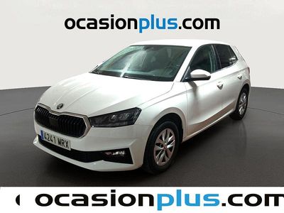 Usado Skoda Fabia Selection 95 CV (69 kW) 2024 Blanco Utilitario