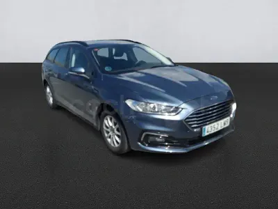 Usado Ford Mondeo Trend 187 CV (137 kW) 2021 Azul Familiar