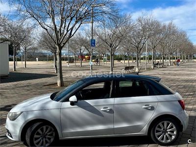 Usado Audi A1 Sportback Attraction 86 CV (63 kW) 2013 Blanco Utilitario