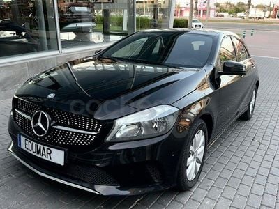 Usado Mercedes A200 Urban 136 CV (100 kW) 2016 Negro Berlina