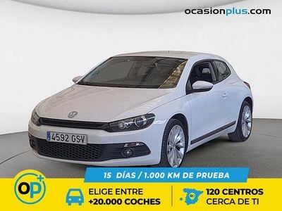 Usado VW Scirocco 160 CV (117 kW) 2010 Rojo Coupe