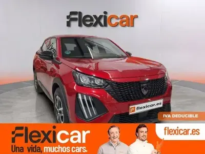 Usado Peugeot 2008 Active 100 CV (73 kW) 2023 Rojo SUV