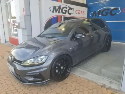 Begagnad VW Golf VII R 310 HK (228 kW) 2018 Grå Halvkombi