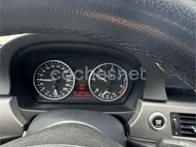 Käytetty BMW 320 163 HP (119 kW) 2007 Peessi Sedan