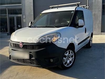 Usado Fiat Doblò Active 77 CV (56 kW) 2010 Blanco Monovolumen