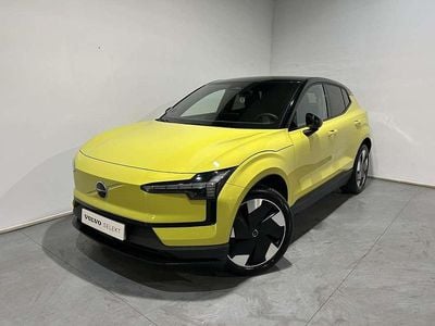 Usado Volvo EX30 Plus 200 kW (272 CV) 2024 Amarillo SUV