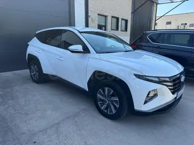 Usado Hyundai Tucson 150 CV (110 kW) 2021 Blanco SUV