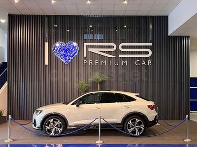 Begagnad Audi Q3 Sportback Ambiente 200 HK (147 kW) 2022 Grå SUV