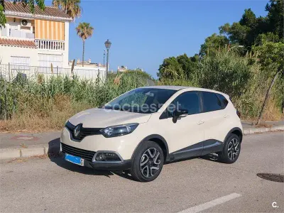 Usado Renault Captur Life 90 CV (66 kW) 2017 Blanco SUV