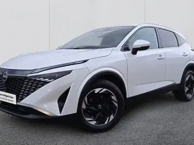 Usado Nissan Qashqai N-Connecta 140 CV (102 kW) 2024 Lunar white (perlada) SUV