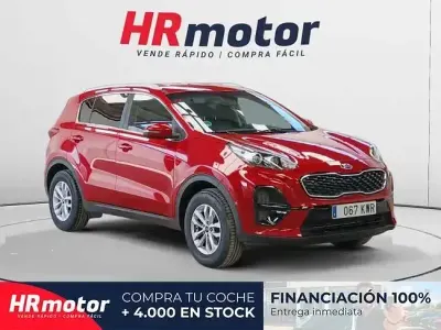 Usado Kia Sportage Plus 132 CV (97 kW) 2019 Rojo SUV