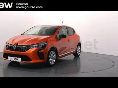Usado Renault Clio V Evolution 90 CV (66 kW) 2024 Naranja Berlina