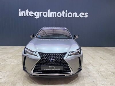 Lexus UX 250h