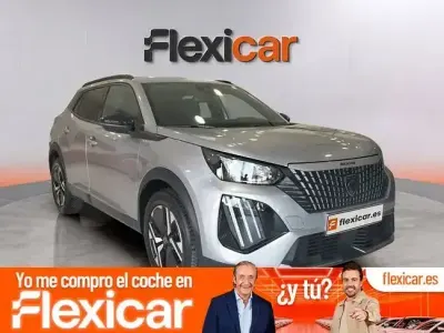 Usado Peugeot 2008 Allure 100 CV (73 kW) 2024 Gris SUV