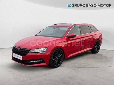 Rojo Usado 2020 Skoda Superb Style Familiar | 25.990 € (Un poco caro)