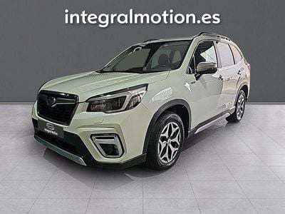 Blanco Usado 2021 Subaru Forester SUV | 26.900 € (Precio justo)