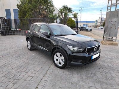 Usado Volvo XC40 Momentum 150 CV (110 kW) 2019 Negro SUV