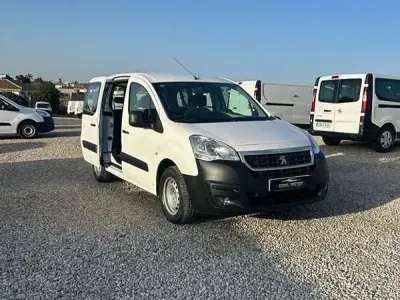 Usado Peugeot TePee Active 99 CV (72 kW) 2018 Blanco Van