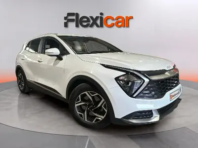 Usado Kia Sportage 136 CV (100 kW) 2023 Blanco SUV