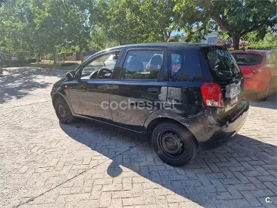 Usado Chevrolet Kalos SE 72 CV (52 kW) 2005 Negro Berlina