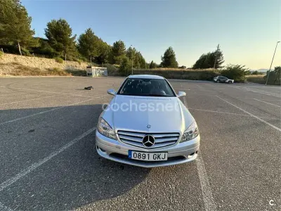 Usado Mercedes CLC200 Style 122 CV (89 kW) 2010 Gris / plata Coupe