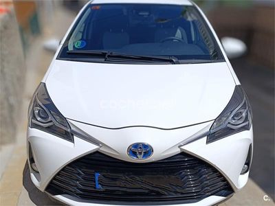 Toyota Yaris Hybrid