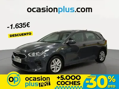 Usado Kia Ceed 120 CV (88 kW) 2021 Gris Utilitario