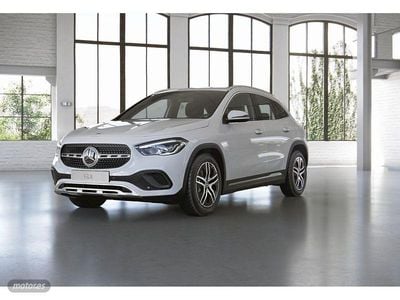 Blanco polar pintura unicolor Usado 2023 Mercedes GLA200 Progressive SUV | 34.990 € (Buen precio)